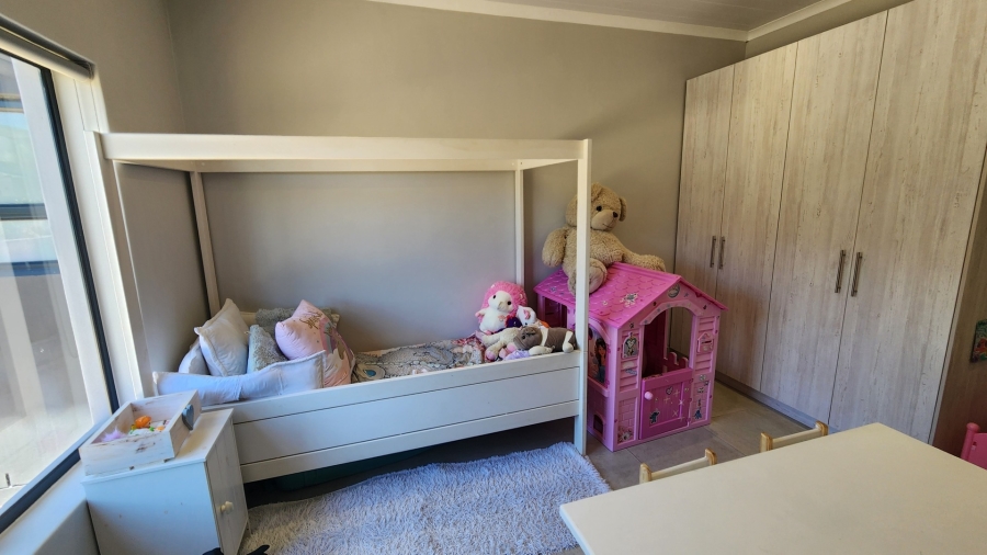 3 Bedroom Property for Sale in Country Club Western Cape